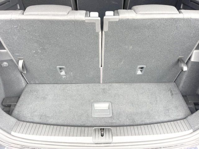 VOLKSWAGEN GOLF TOURAN