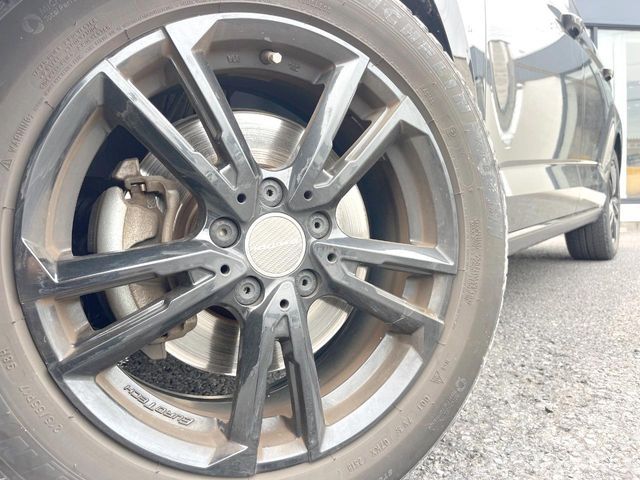 VOLKSWAGEN GOLF TOURAN