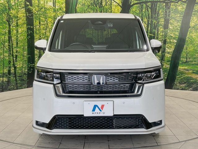 STEPWAGON e:HEV SPADA