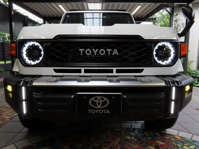 LANDCRUISER 70
