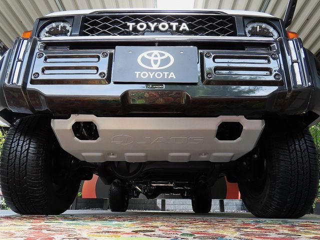 LANDCRUISER 70
