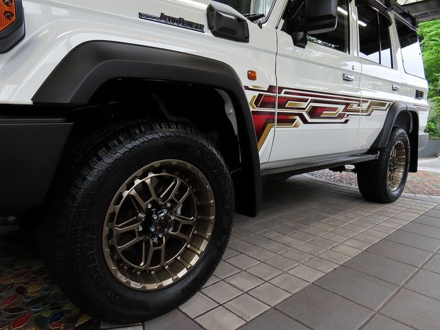 LANDCRUISER 70