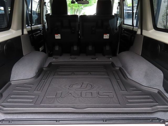LANDCRUISER 70