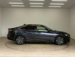 INSIGHT sedan