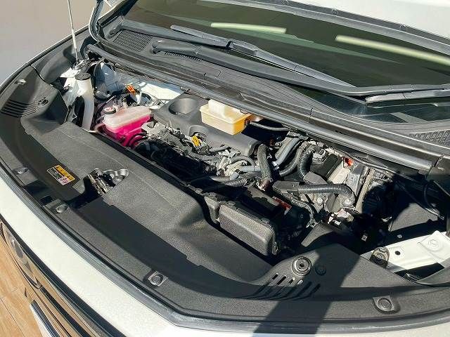 VELLFIRE  HYBRID