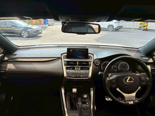 LEXUS NX200t