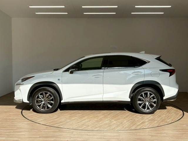 LEXUS NX200t