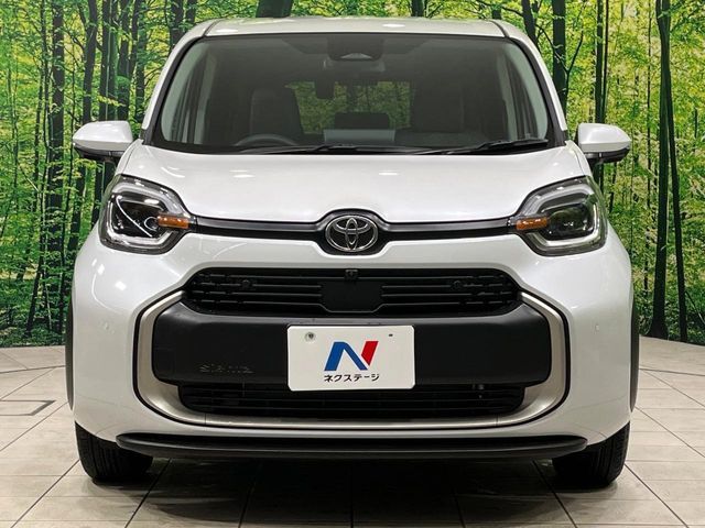 SIENTA HYBRID