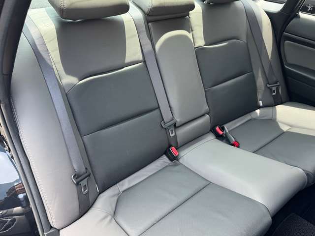 LEGACY B4