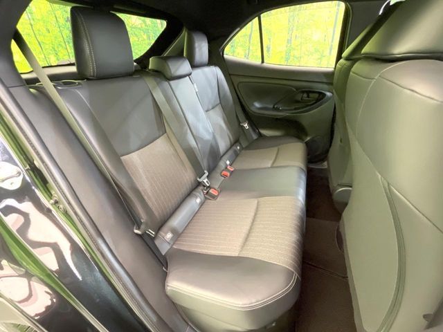 YARIS CROSS HYBRID