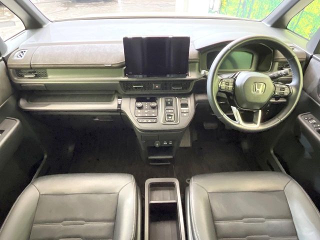 STEPWAGON e:HEV SPADA