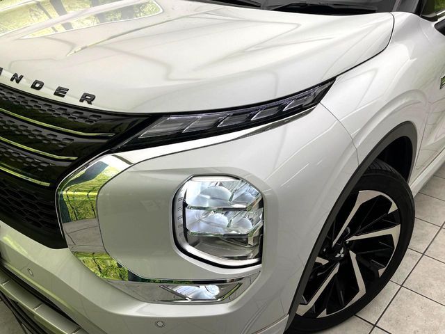 OUTLANDER PHEV