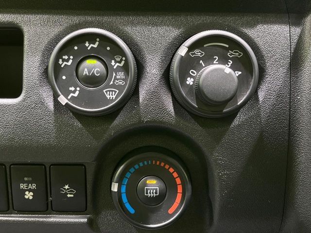 HIACE van 4WD