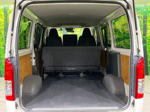 HIACE van 4WD