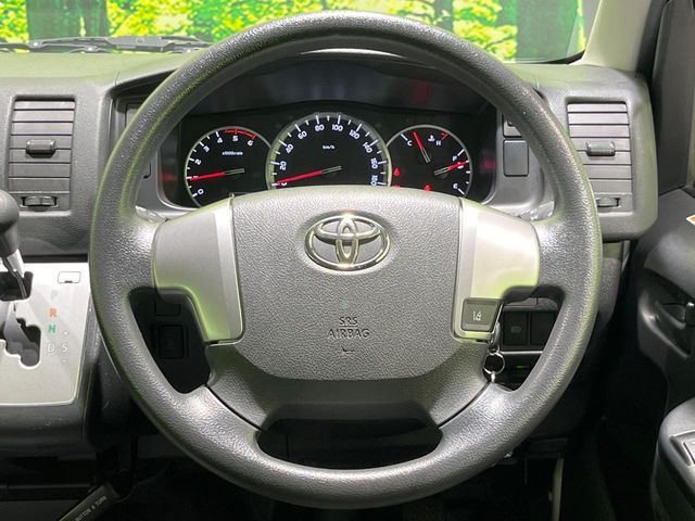 HIACE van 4WD