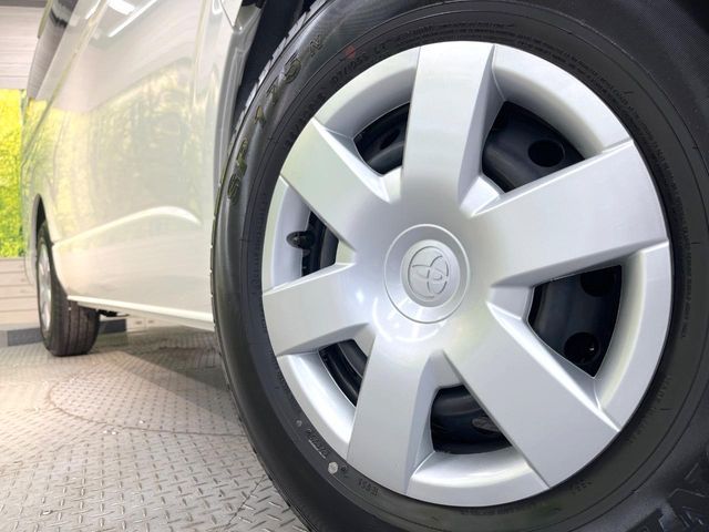 HIACE van 2WD