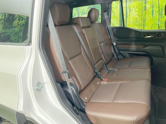 LANDCRUISER 250