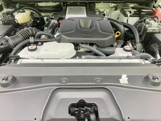 LANDCRUISER 250