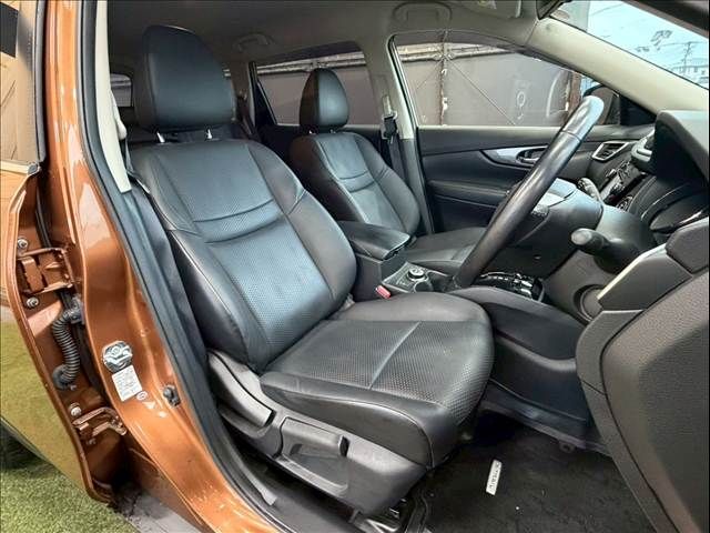 X-TRAIL 4WD