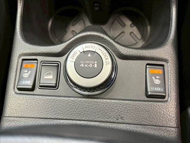 X-TRAIL 4WD