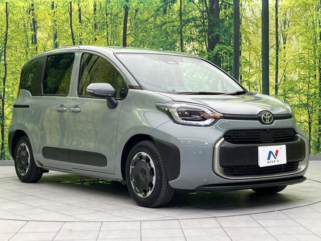 SIENTA HYBRID