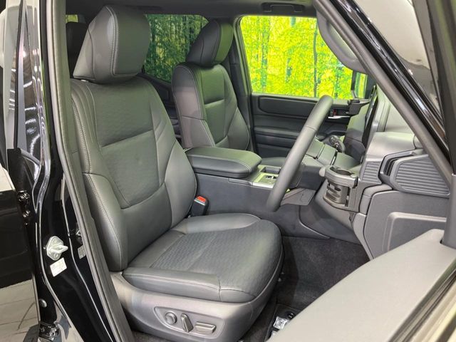 LANDCRUISER 250