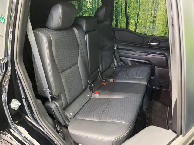 LANDCRUISER 250
