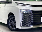 VOXY HYBRID