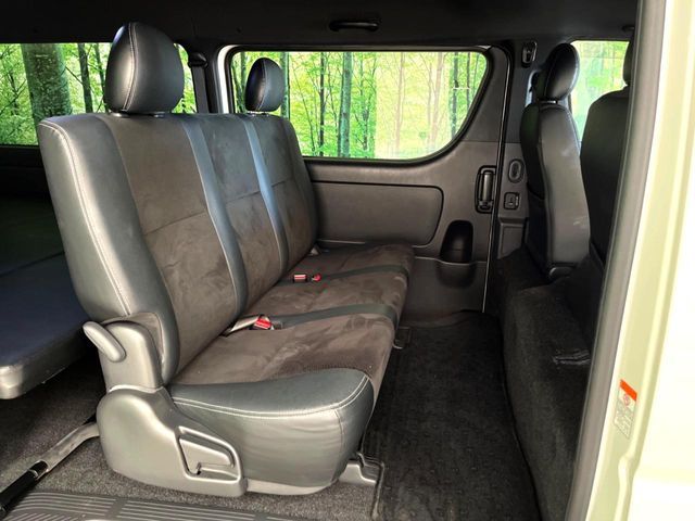 HIACE van 2WD