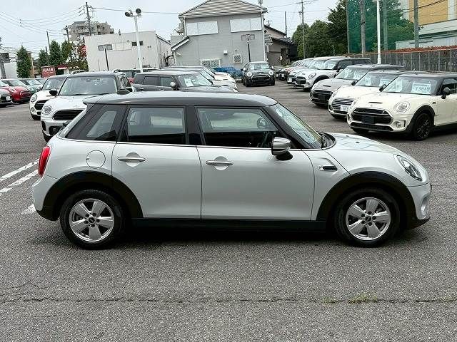 MINI COOPER D 5DOOR