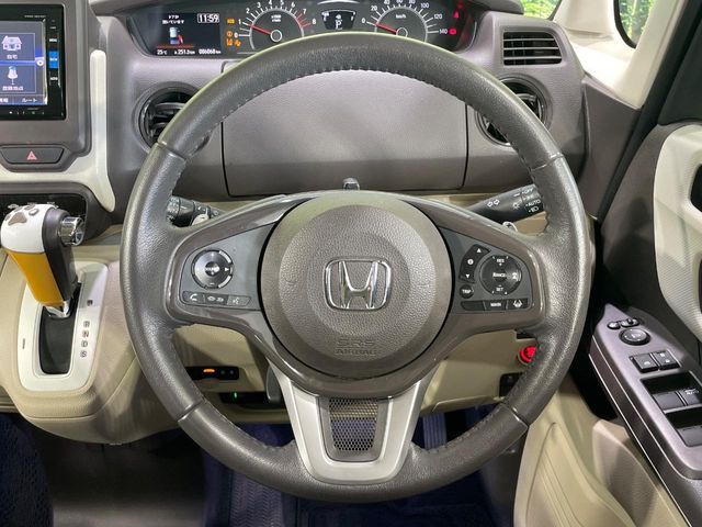 N BOX 4WD