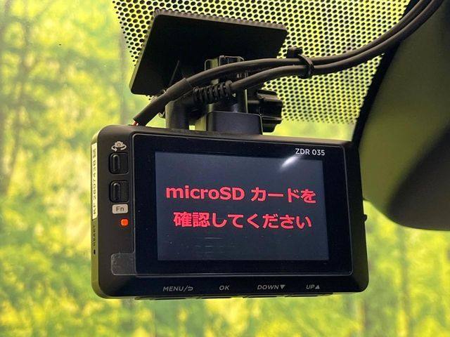 VOXY HYBRID
