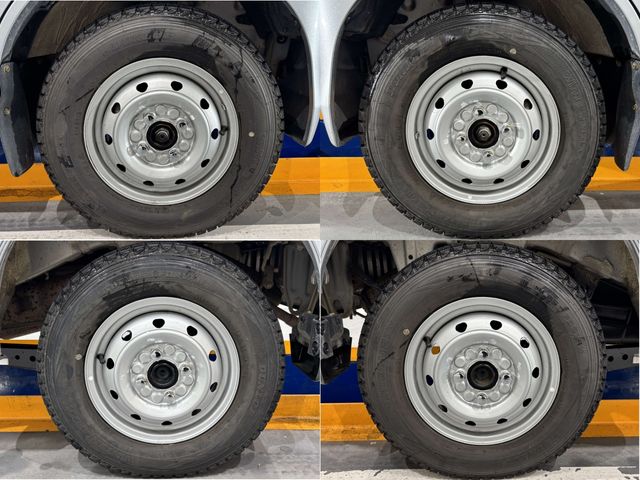 SAMBAR van 4WD