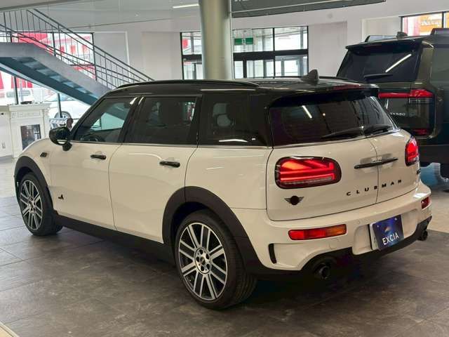 MINI COOPER S CLUBMAN