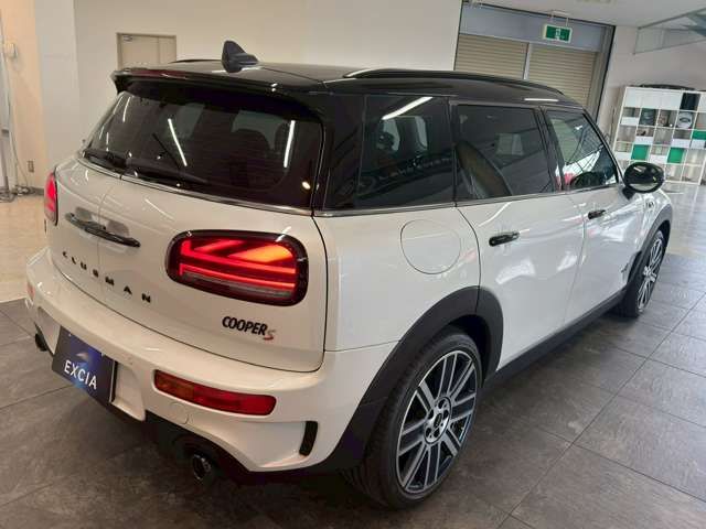 MINI COOPER S CLUBMAN