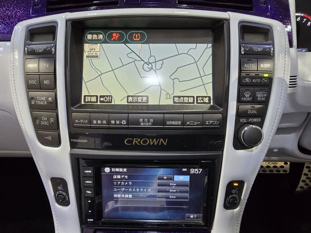 CROWN sedan