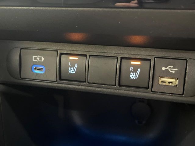 YARIS CROSS HYBRID