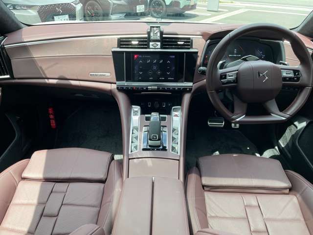 CITROEN DS9