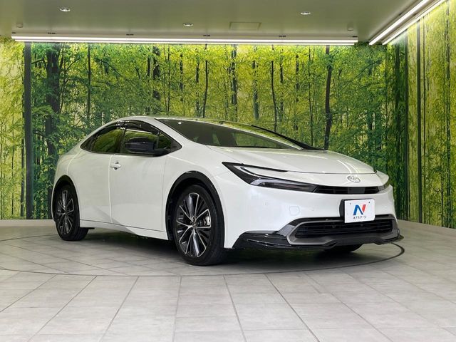 PRIUS 4WD
