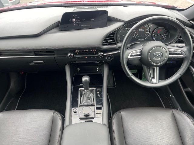 MAZDA3 FASTBACK