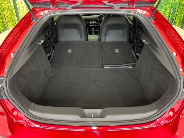 MAZDA3 FASTBACK