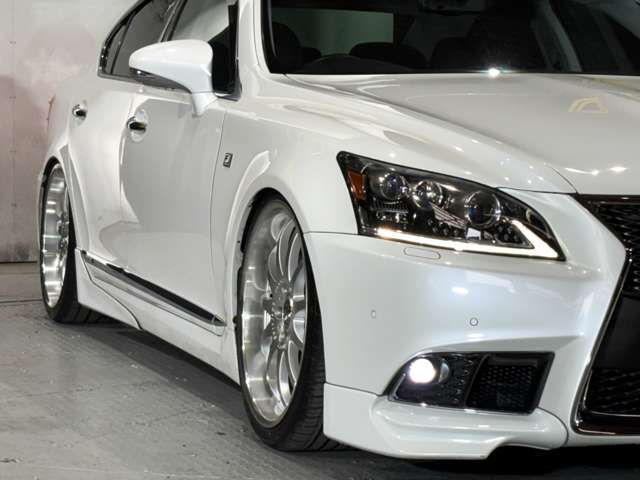LEXUS LS460