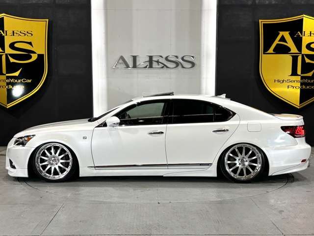 LEXUS LS460