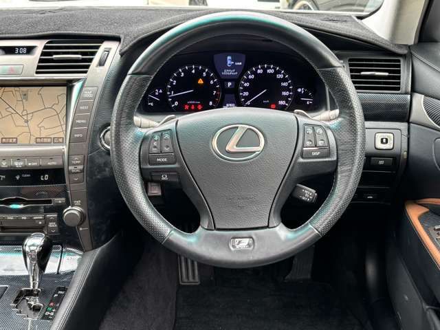 LEXUS LS460