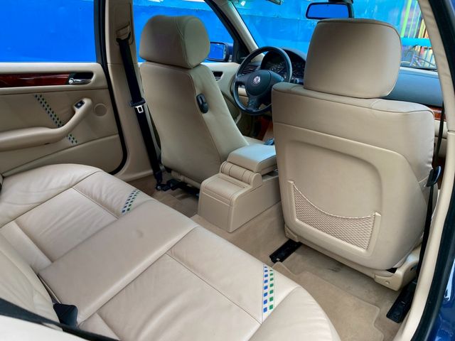 ALPINA B3 limousine