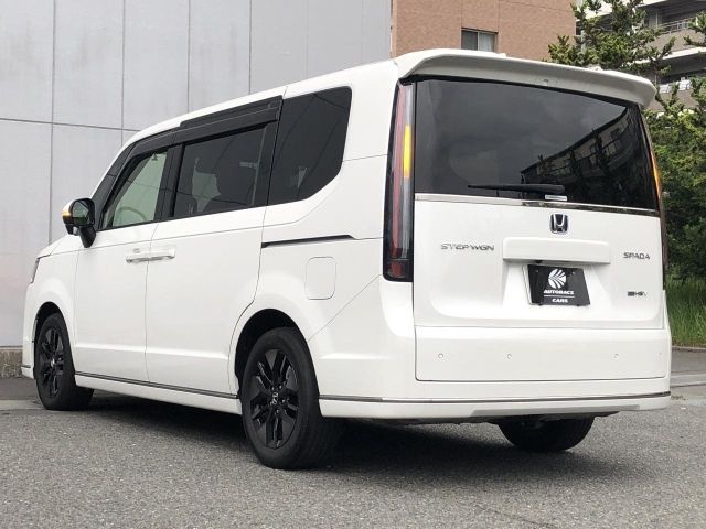 STEPWAGON e:HEV SPADA