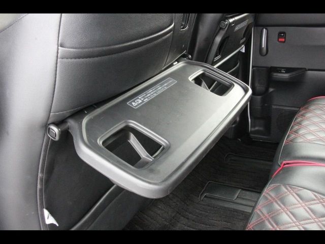 STEPWAGON e:HEV SPADA