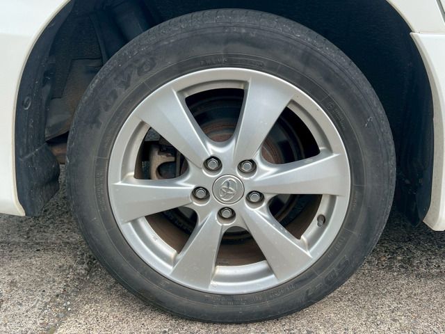 ESTIMA HYBRID 4WD