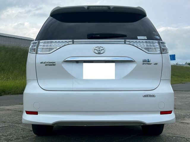 ESTIMA HYBRID 4WD
