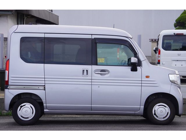 N-VAN